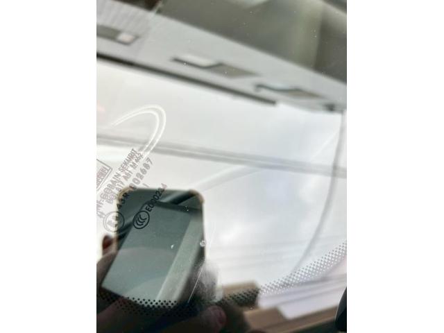 フェラーリ ４５８イタリア│ガラスリペア【世田谷区】東京都世田谷区のジェミーズ株式会社　渋谷区　目黒区　港区　品川区　横浜市　新規のお客様大歓迎　代車　レッカー