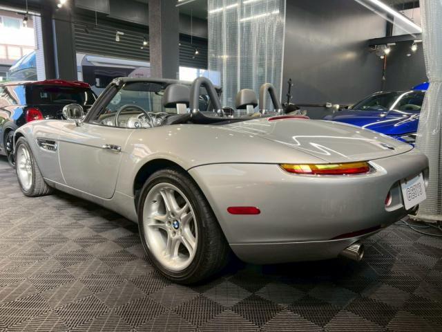 BMW Z8／クリアガード コードSコーティングのご紹介です　東京都世田谷区のジェミーズ株式会社　渋谷区　目黒区　港区　品川区　神奈川　横浜市　川崎市　新規のお客様大歓迎　代車　レッカー