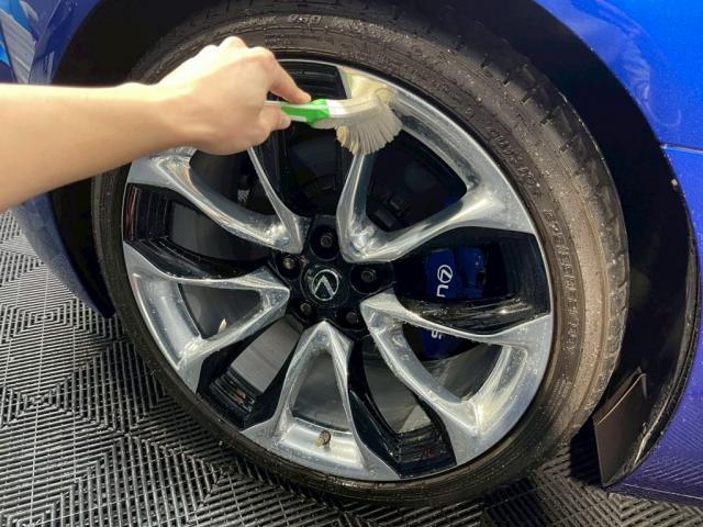 レクサス LC500／ファインラボ セラミックウルトラV2＋オリジナルセラミックコーティングのご紹介です　東京都世田谷区のジェミーズ株式会社　渋谷区　目黒区　港区　品川区　神奈川　横浜市　川崎市　新規のお客様大歓迎　代車　レッカー