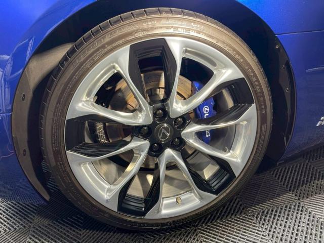 レクサス LC500／ファインラボ セラミックウルトラV2＋オリジナルセラミックコーティングのご紹介です　東京都世田谷区のジェミーズ株式会社　渋谷区　目黒区　港区　品川区　神奈川　横浜市　川崎市　新規のお客様大歓迎　代車　レッカー