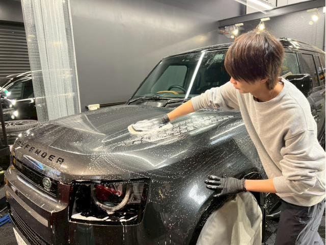 【ランドローバー ディフェンダー110／Ceramic Pro ION】セラミックプロイオンレギュラーメンテナンス施工　東京都世田谷区のジェミーズ株式会社　渋谷区　目黒区　港区　品川区　神奈川　横浜市　新規のお客様大歓迎　代車　レッカー