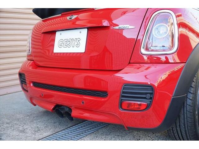 入庫情報 2010年モデル BMW MINIミニコンバーチブルJCW 6MT カスタム多数 東京都世田谷区のジェミーズ株式会社　渋谷区　目黒区　港区　品川区　新規のお客様大歓迎　代車　レッカー