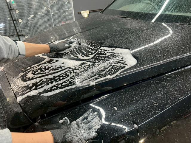 【ベントレー ベンテイガ／clearguard CODE S】クリアガード コードSコーティング施工　東京都世田谷区のジェミーズ株式会社　渋谷区　目黒区　港区　品川区　神奈川　横浜市　川崎市　新規のお客様大歓迎　代車　レッカー