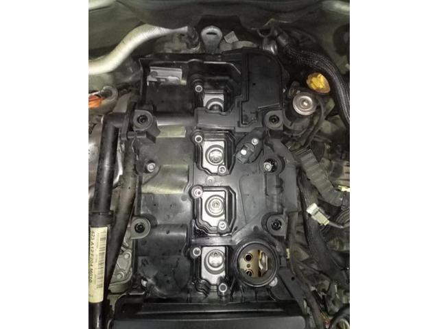 メルセデスベンツ　W212　E250　オイル漏れ修理
