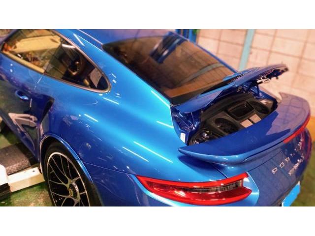 ！フォレストワークス！　ポルシェ９１１ターボＳ　オイル交換