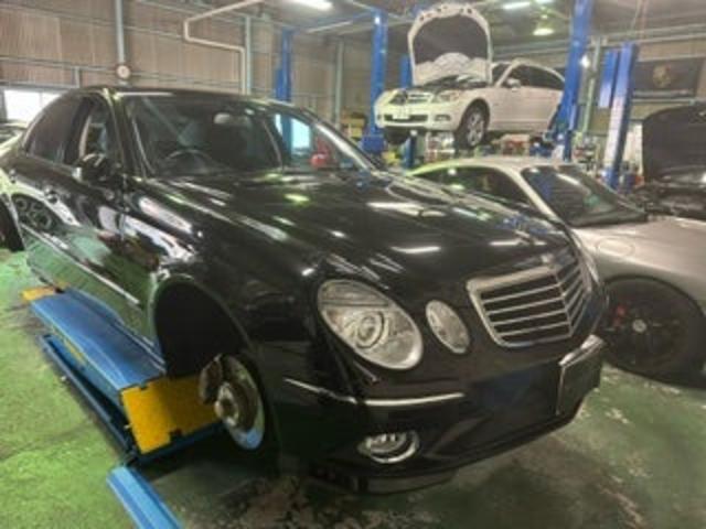 メルセデスベンツ　W211　E350　トランスミッションオーバーホール後のATF交換