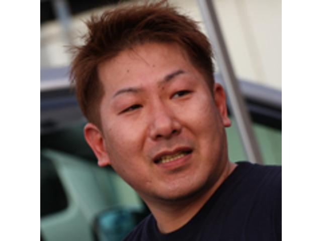 スタッフ紹介2