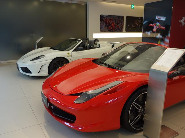 コーンズ 大阪ショールーム 大阪府大阪市 中古車なら グーネット
