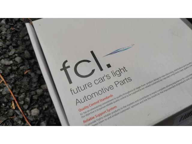 【RAV4　LEDバルブ交換】　FCL　ホワイト×イエロー切替可能