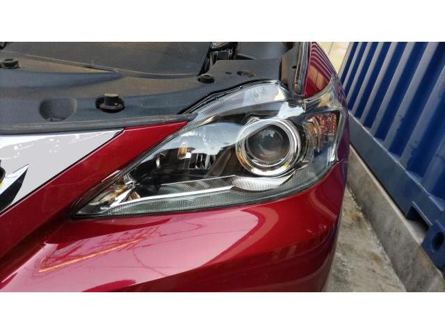 【ヘッドライトコーティング】LEXUS　レクサス　ＣＴ２００ｈ　ヘッドライト磨き　黄ばみ除去　曇り　くすみ　除去　研磨　ツヤ出し　コーティング　国産車　輸入車　業者　費用　工賃　横浜市　磯子区　杉田　上大岡　金沢八景　本郷台　大船　鎌倉　