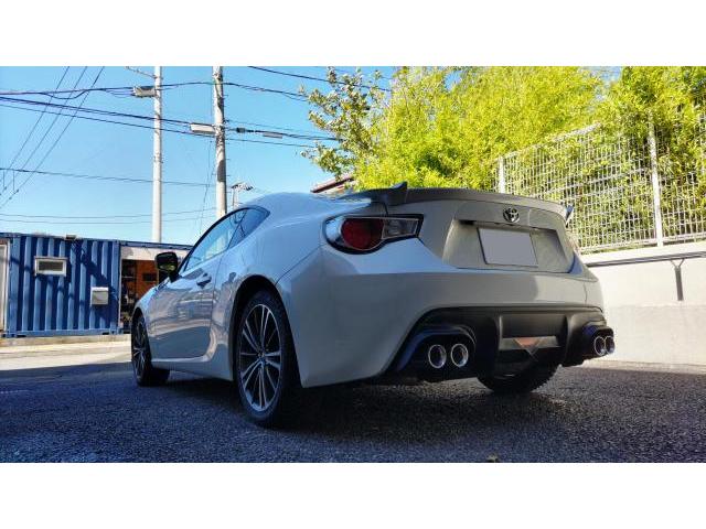 マフラー交換】TOYOTA トヨタ 86 ZN6 TRDハイレスポンス マフラー交換】TOYOTA トヨタ 86 ZN6 TRDハイレスポンス