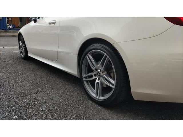 【タイヤ交換】メルセデス・ベンツ　E200CP　Ｅクラスクーペ　W213　19インチ　20インチ　ホイール　扁平タイヤ　業者　見積もり　工賃　費用　予約制　神奈川県　横浜市　磯子区　ブレーキパッド　ホイールリペア　持ち込みOK　直送可　