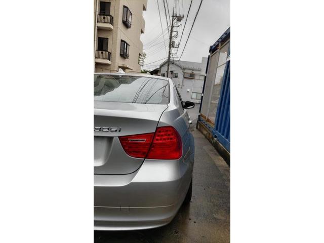 【輸入車バッテリー交換】BMW 3シリーズ 325i E90 バッテリー交換 持ち込み リセット作業 セットアップ込み メモリーバックアップ 外し方 セダン ツーリング クーペ エラー 警告灯 チェックランプ 点灯 横浜市 川崎市 鎌倉市