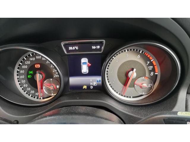 【ヘッドライト交換】メルセデス・ベンツ　ＧＬＡクラス　W156　ライト交換　ヘッドランプ　HID　バルブ　バーナー　点かない　点灯しない　球切れ　警告灯　片目　故障　修理　業者　ショップ　神奈川県　横浜市　磯子区　株式会社クローバー