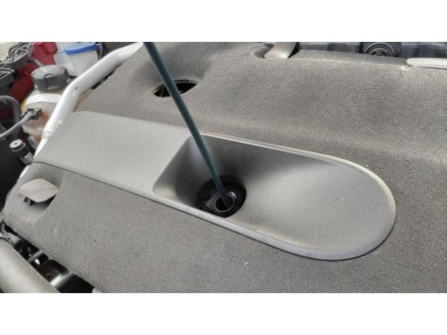 【エンジンオイル交換】プジョー　３０８　ブルーHDi　ディーゼル車　欧州車　クリーンディーゼル　GTライン　オイル規格　持ち込みOK　A3　C3　在庫あり　神奈川県　横浜市　磯子区　バッテリー　フィルター　エレメント　クーラント　イタフラ車