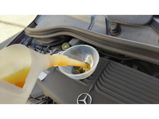 【メルセデスベンツ　W246　Ｂクラス　ガソリン車用(オイル交換)】株式会社クローバー　神奈川県横浜市　磯子区　港南区　栄区　港北区　南区　相模原　輸入車エンジンオイル　ガソリン車　ディーゼル車