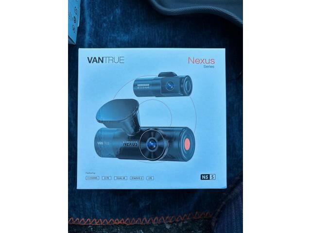 【90ヴォクシー｜VANTRUE ドライブレコーダー＋ICELLサブバッテリー取り付け】株式会社クローバー　横浜市持込　ドラレコ持込　新型ヴォクシー　90系　ヴォクシー　ノア　ドライブレコーダー持込　サブバッテリー　電装品取付