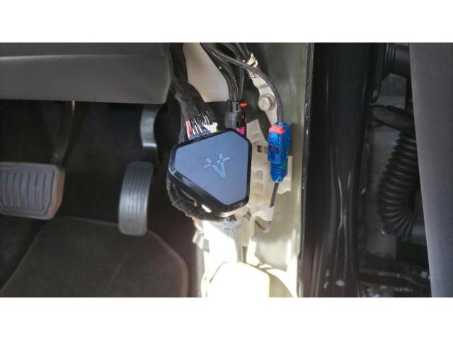 【enhance-エンハンス　S3XY Stalks】株式会社クローバー　横浜市　テスラ取付店　後付ウインカーレバー　Enhance　S3XY　アリエクなどテスラ社外品取付け可能です