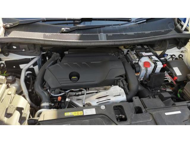 【バッテリー交換】プジョー　5008　PEUGEOT　純正品　社外品　フランス車　欧州車　横浜市内バッテリー交換　出張バッテリー交換　メンテナンス記録　メモリーリセット　神奈川県　横浜市　磯子区　株式会社クローバー　ショップ　業者　部品販売