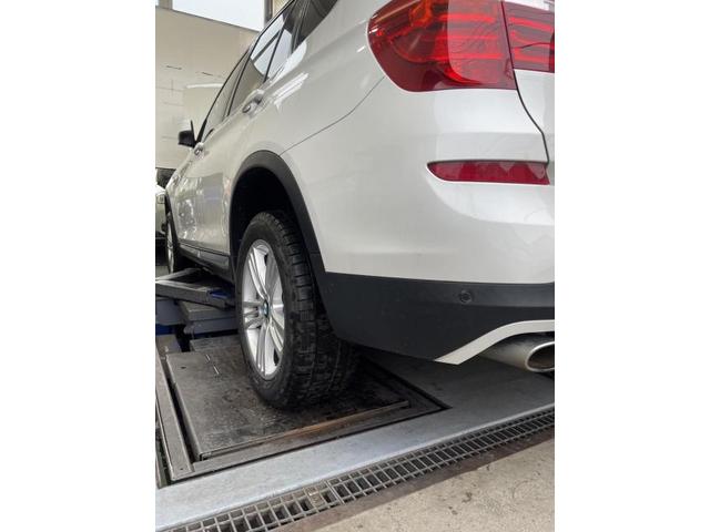 ＢＭＷ　Ｘ３　ｘＤｒｉｖｅ２０d ＸＬｉｎｅ　スタッドレス交換　国分寺