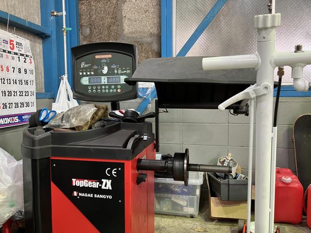 タイヤバランサー