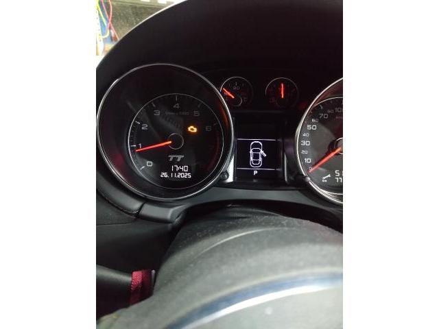 アウディ　ＴＴクーペ　エンジン関連修理・整備　チェックランプ　失火　コイル　プラグ　都筑区