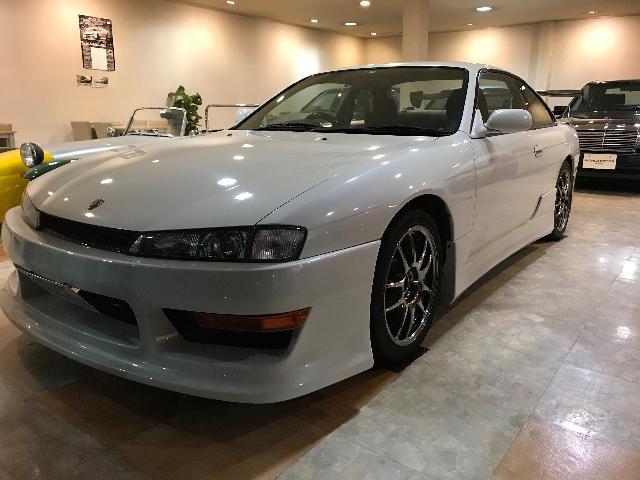 今日は　シルビア S14にGTウイングを取付ていきます。
大阪　北摂　吹田　箕面　豊中　カスタム　