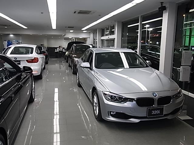 Nara BMW Premium Selection 奈良三条(2枚目)