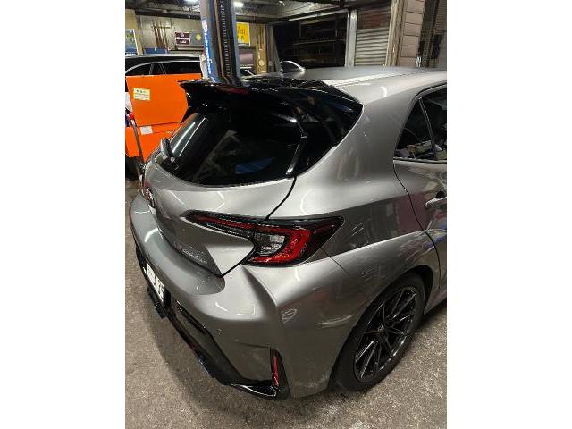 トヨタ　ＧＲカローラ　GRリヤスポイラー　N1 EVO-X チタンテール APEX　マフラー取付