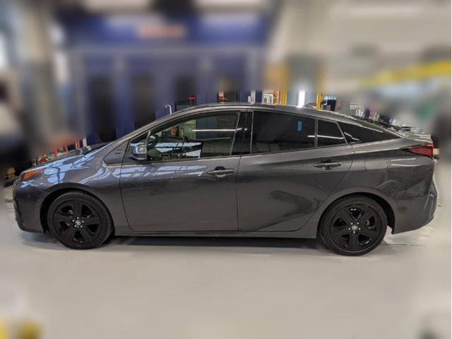 トヨタ　プリウス　キズ・へこみ直し　修理　自費修理　鈑金塗装　板金塗装　鈑金　板金　塗装　塗装ブース完備　代車無料　見積無料　関西　西日本　大阪府　南大阪　貝塚市　泉佐野市　岸和田市　泉大津市　和泉市　堺市