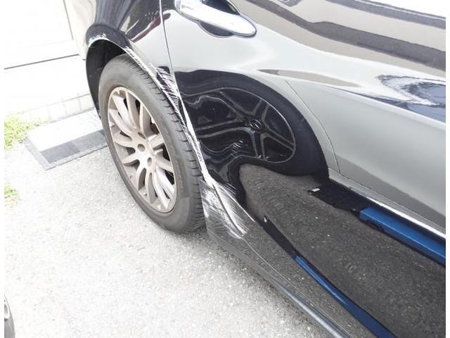 マセラティ ギブリ 板金・外装補修 リアフェンダー・リアドア・リアバンパー鈑金塗装修理【車のことなら兵庫県伊丹市のオートガレージストックへ！】