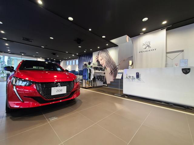 PEUGEOT東大阪 関西日仏自動車株式会社(2枚目)