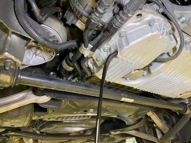 AUDI A6 quattro　エンジンオイル交換　ドライブレコーダー取付　和泉市