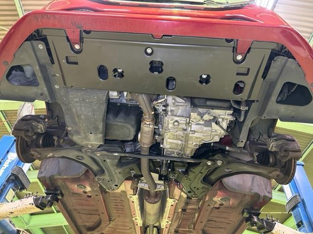 PEUGEOT 208　プジョー208　フロントアンダーカバー取替ご入庫ありがとうございます　和泉市