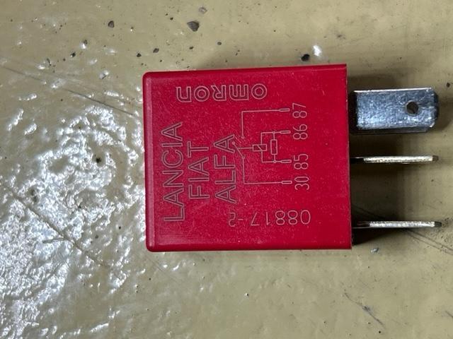 Alfa Romeo Giulia アルファロメオ ジュリア　エンジン掛からない！ご入庫ありがとうございます　和泉市