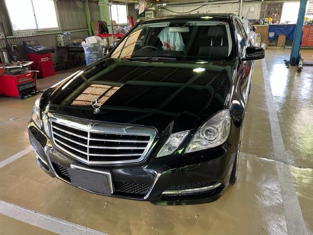 Mercedes-Benz E350　W212　メルセデスベンツ　E350　車検ご入庫ありがとうございます　大阪府　和泉市