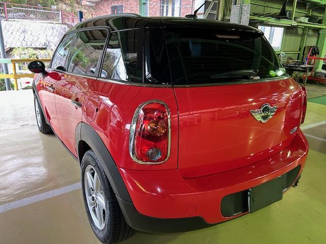 MINI Cooper Crossover R60　ミニ　クーパー　クロスオーバー　１年点検　ブレーキパッド＆ローター交換　大阪府　和泉市