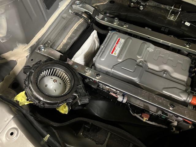 HONDA FIT HYBRID She's　フィット　ハイブリッド　GP1　IMA故障　エンジン始動できない　IPUファンモーター交換　大阪府　和泉市