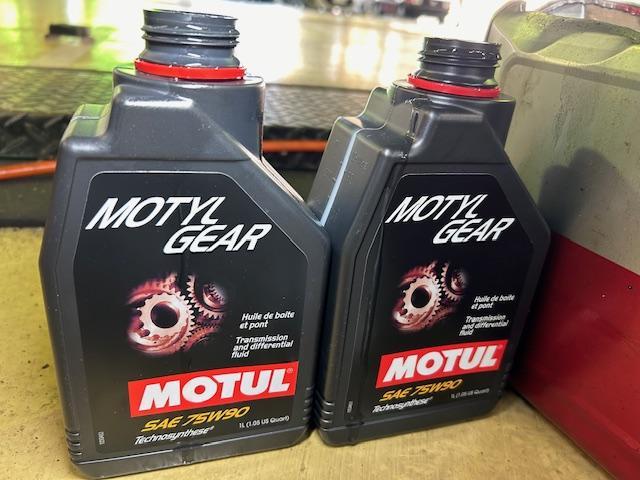 BMW 320i F30  クラッチ交換 エンジンオイル漏れ修理