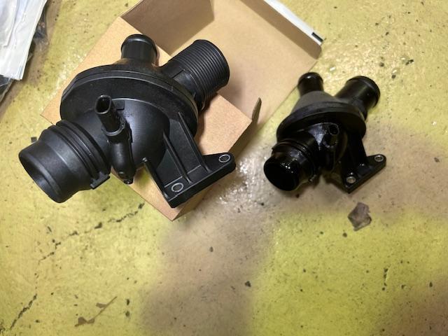 BMW 320i F30  クラッチ交換 エンジンオイル漏れ修理