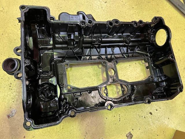 BMW 320i F30  クラッチ交換 エンジンオイル漏れ修理