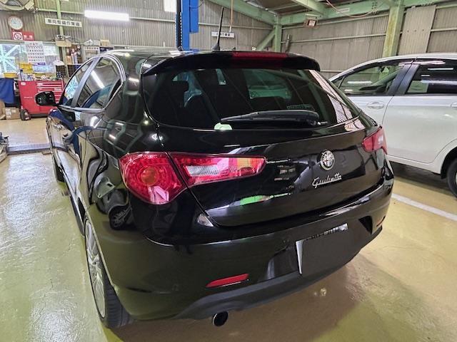 Alfa Romeo Giulietta　アルファロメオ　ジュリエッタ　エアコン効かない　ナビ作動しない　タイミングベルト交換　ウォーターポンプ交換　車検整備　ご入庫ありがとうございます！　大阪府　和泉市