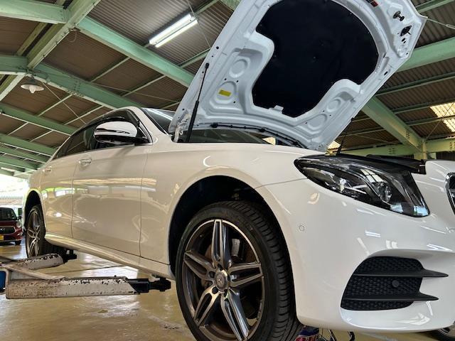 Mercedes-Benz E200 W213 1年点検でのご入庫ありがとうございます! 大阪府 和泉市