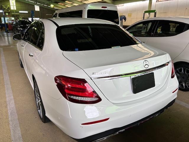 Mercedes-Benz E200 W213 1年点検でのご入庫ありがとうございます! 大阪府 和泉市