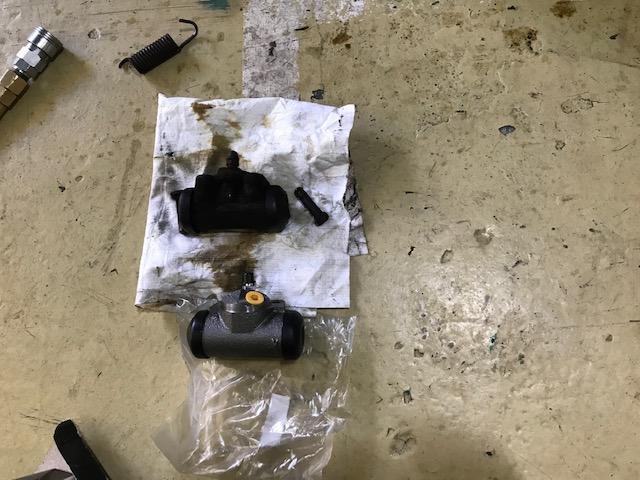 DODGE RAM VAN 1500　ダッジラムバン1500　ショーティ　車検整備　エアコン修理　大阪府　和泉市