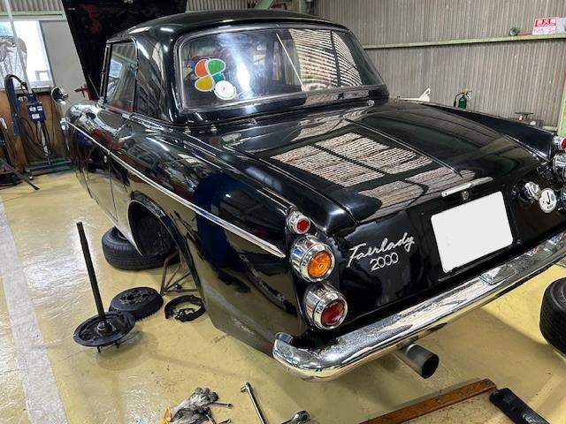 DATSUN FAIRLADY SR311 ダットサン フェアレディ2000 ローウィンド 車検整備 リヤブレーキO/H リヤシャフトシール交換 大阪府 和泉市