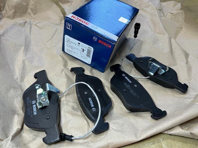 Alfa Romeo 147  アルファロメオ147 ツインスパーク M/T サーモスタット交換 ドライブシャフトブーツ交換 車検整備でのご入庫ありがとうございます! 大阪府 和泉市