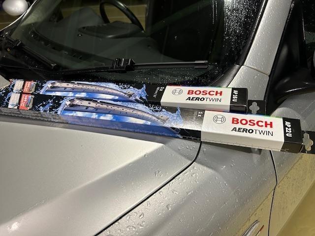 Alfa Romeo 147  アルファロメオ147 ツインスパーク M/T サーモスタット交換 ドライブシャフトブーツ交換 車検整備でのご入庫ありがとうございます! 大阪府 和泉市