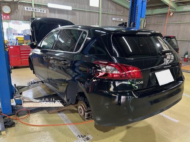 PEUGEOT 308 BlueHDi　プジョー308　ディーゼル　１年点検ご入庫ありがとうございます！　大阪府　和泉市
 