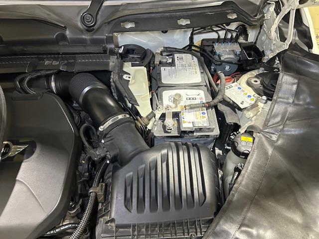 MINI Cooper S F55　ミニ　クーパーS　バッテリー交換　ご来店頂きました！　大阪府　和泉市